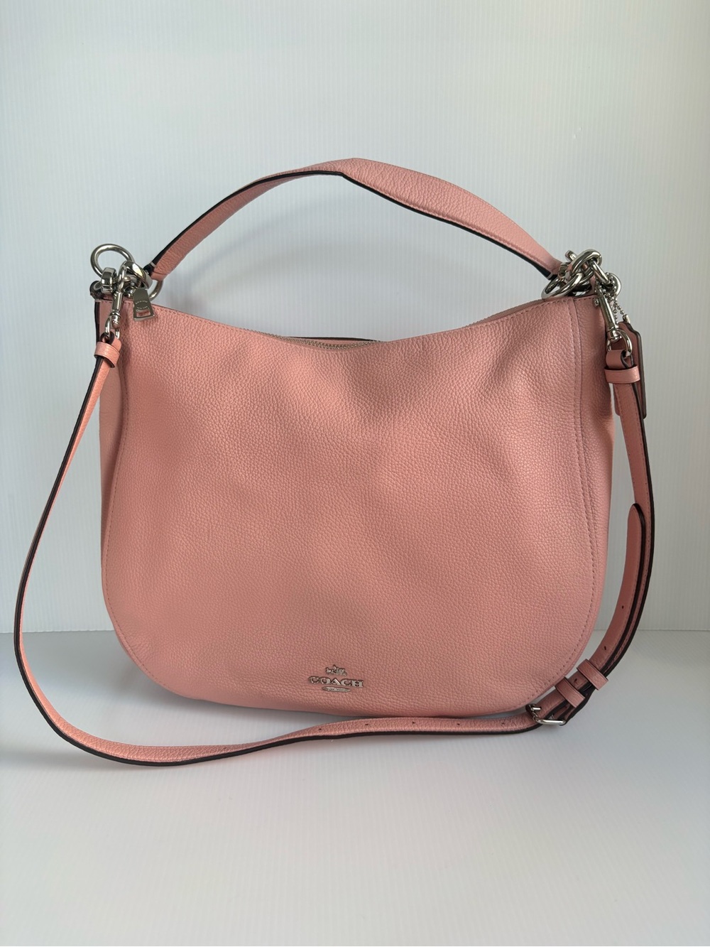 Coach Chelsea 32 Hobo Crossbody Bag Pebble Leather #58036 Soft Pink EUC